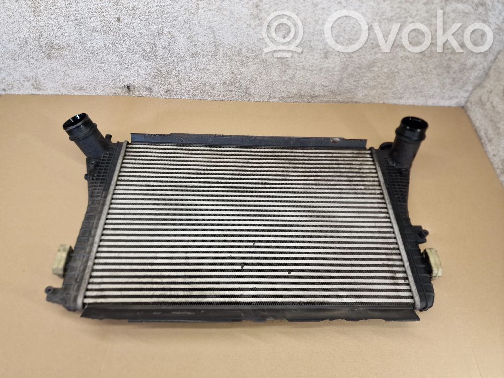 Volkswagen PASSAT B7 Intercooler radiator 