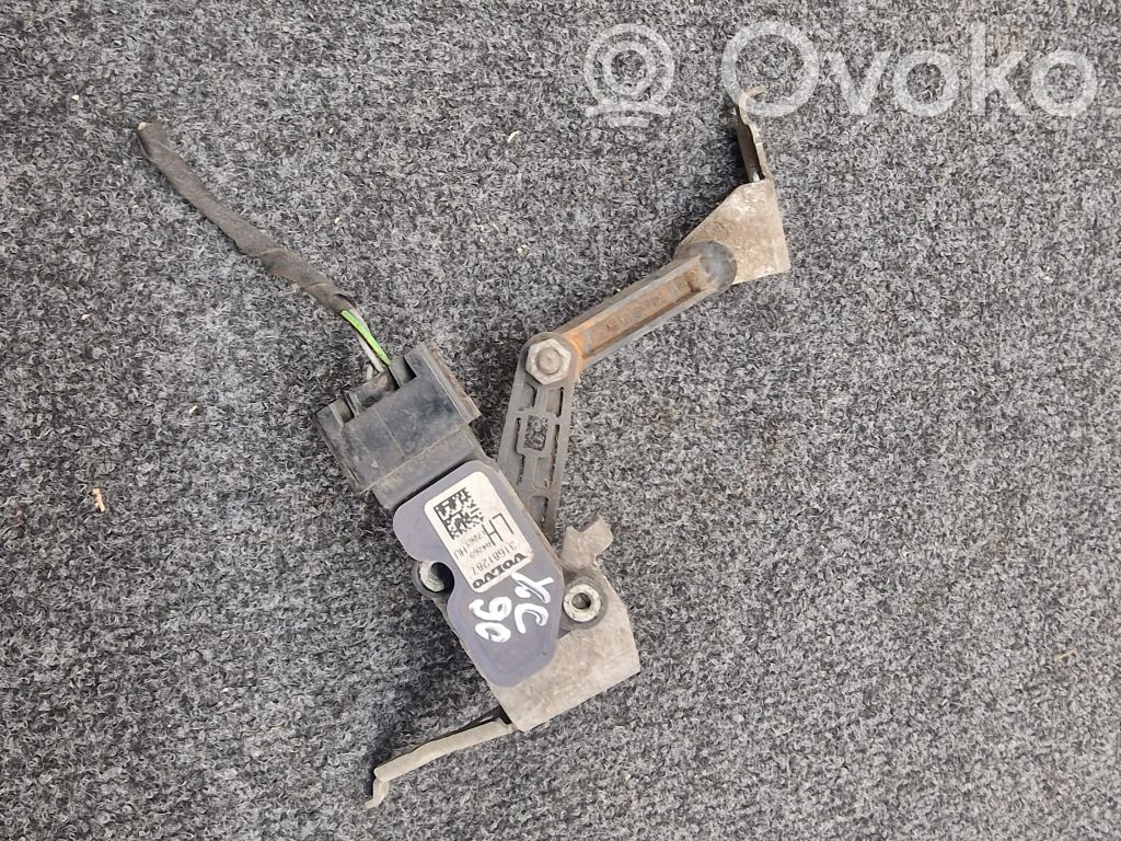 Volvo XC90 Senzor înălțime suspensie spate pneumatică 