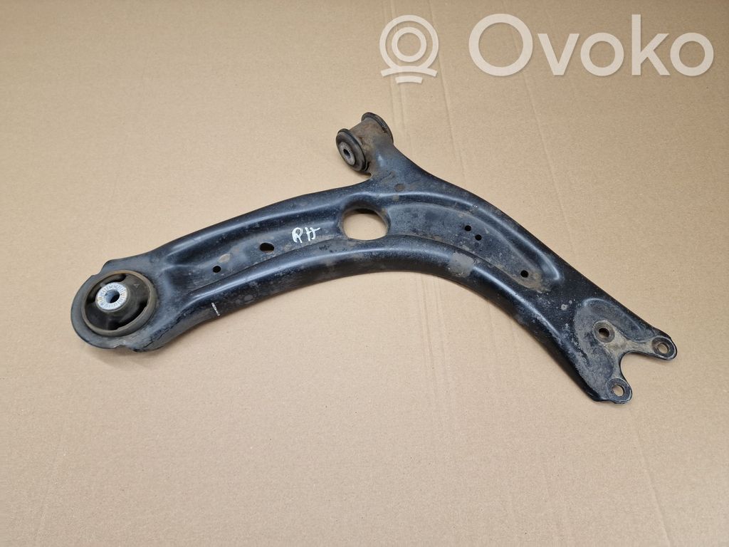 Volkswagen PASSAT B8 Front lower control arm/wishbone 