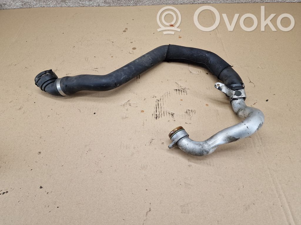 Audi A8 S8 D4 4H Engine coolant pipe/hose 