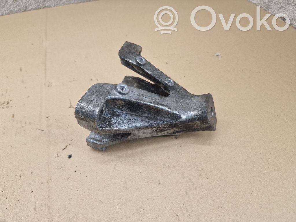 Audi A8 S8 D4 4H Engine mounting bracket 