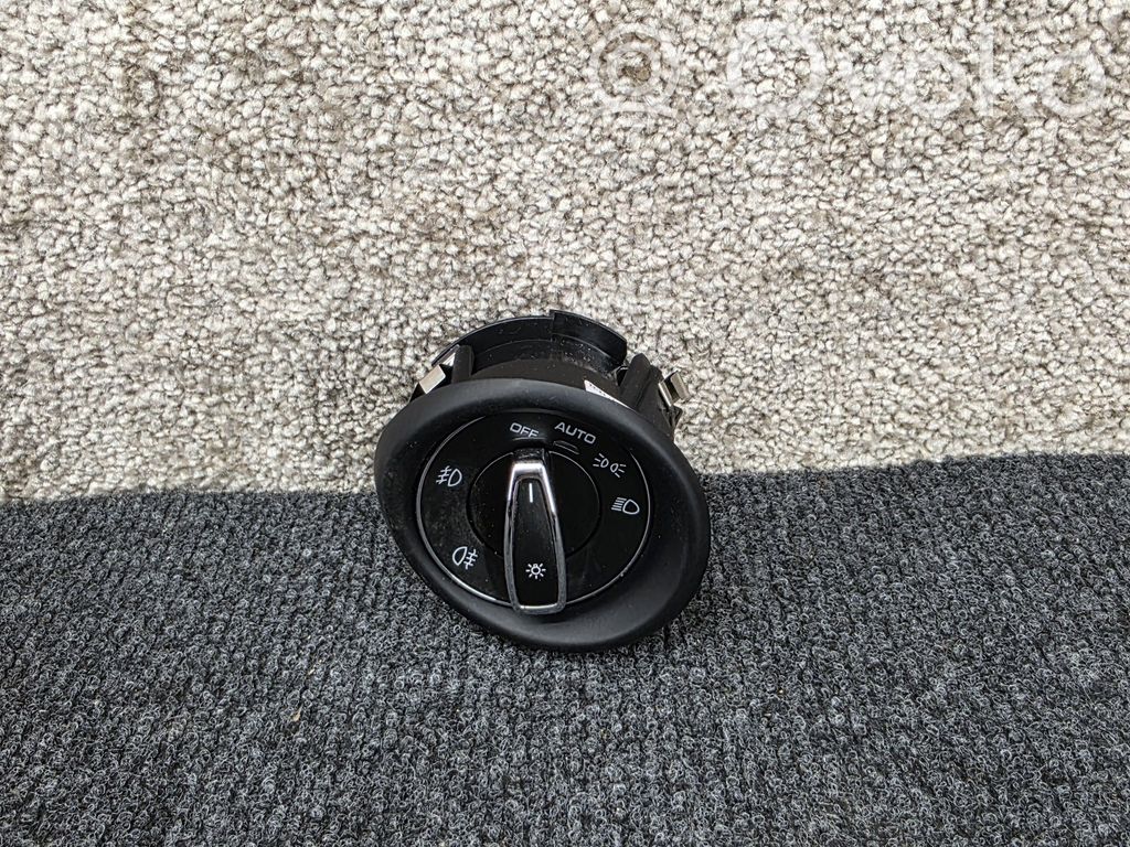 Porsche Cayenne (92A) Interruptor de luz 