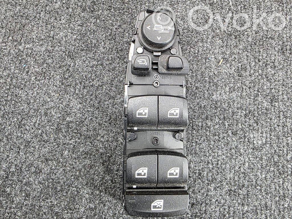 BMW 4 G22 G23 G24 G26 Electric window control switch 