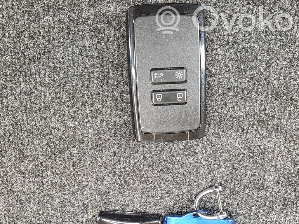 Renault Captur II Virta-avain/kortti 