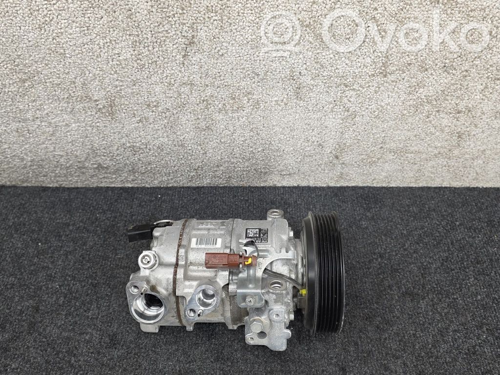 Skoda Octavia Mk4 Kompresor / Sprężarka klimatyzacji A/C 
