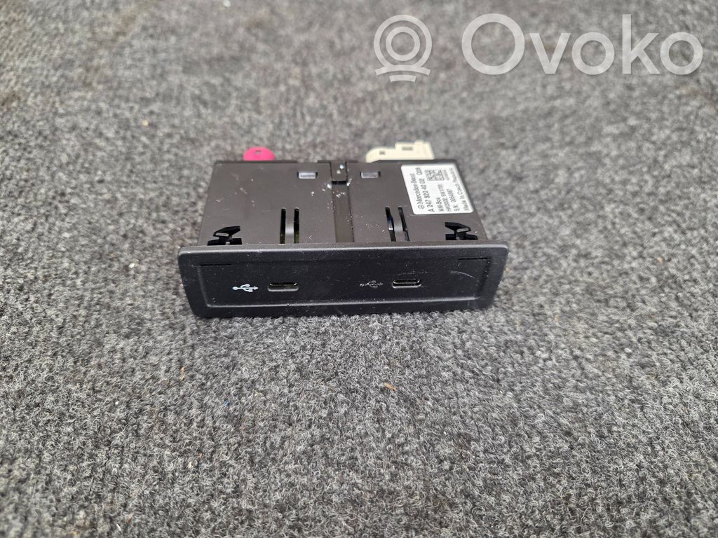 Mercedes-Benz GLC X253 C253 Enchufe conector USB 