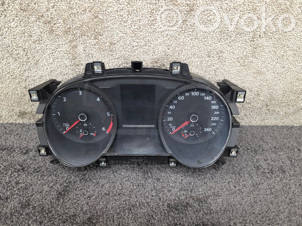 Volkswagen PASSAT B8 Licznik / Prędkościomierz 