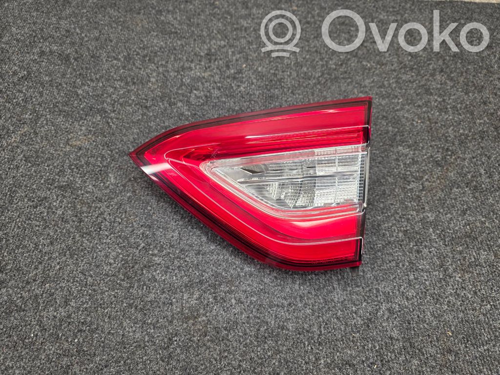 Maserati Levante Lampy tylnej klapy bagażnika 