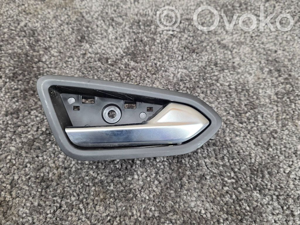 Renault Clio V Manecilla interna puerta delantera 