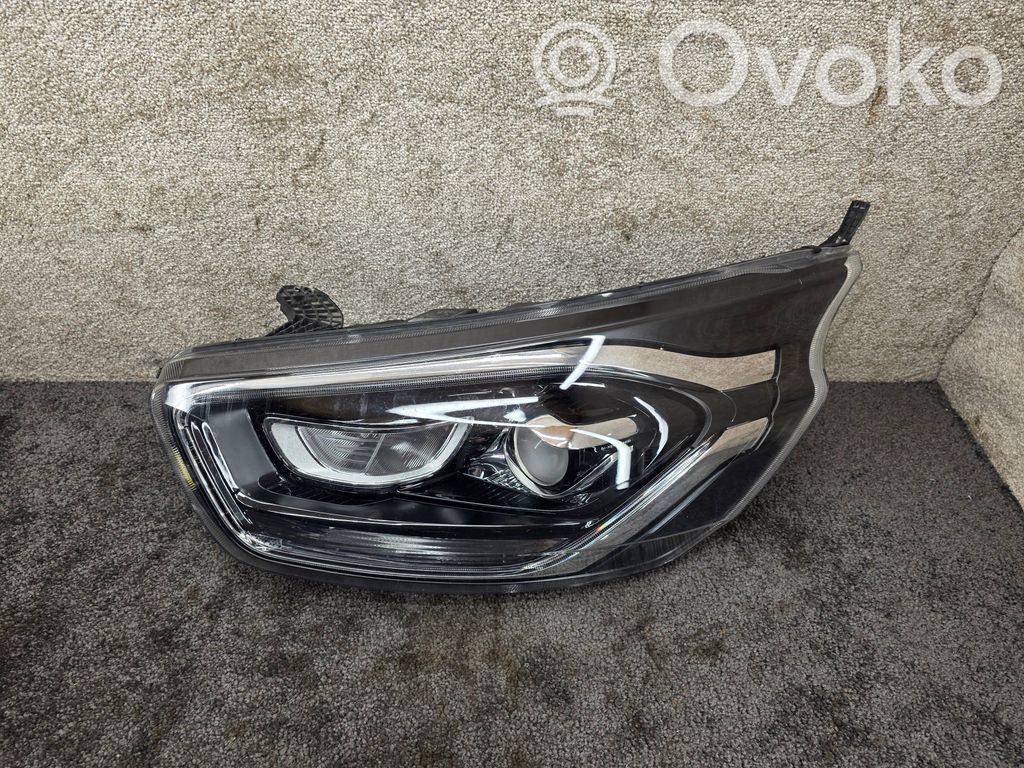 Ford Tourneo Custom Headlight/headlamp 