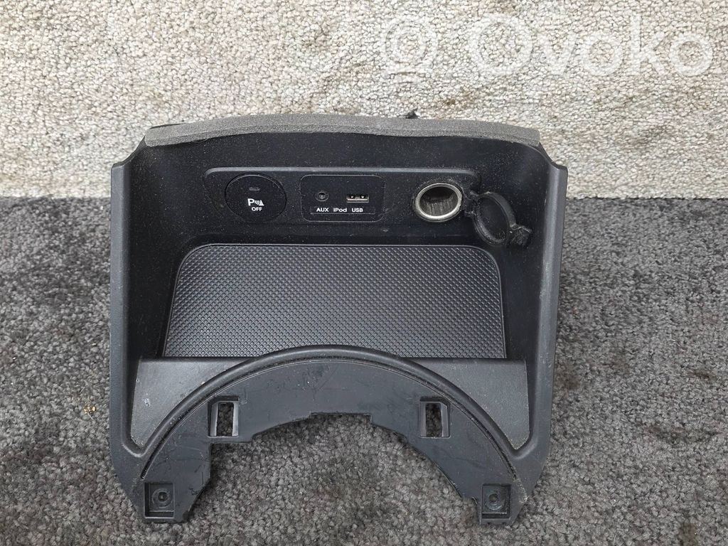 KIA Sportage Enchufe conector USB 