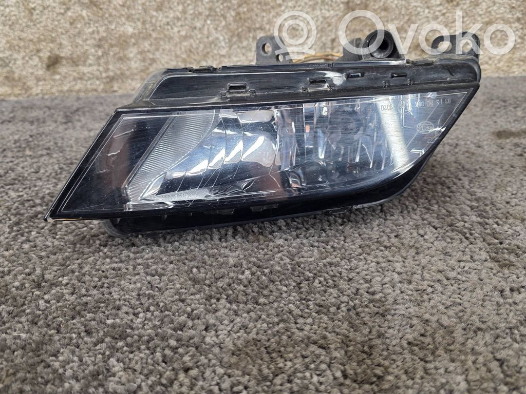 Seat Leon (5F) Etusumuvalo 
