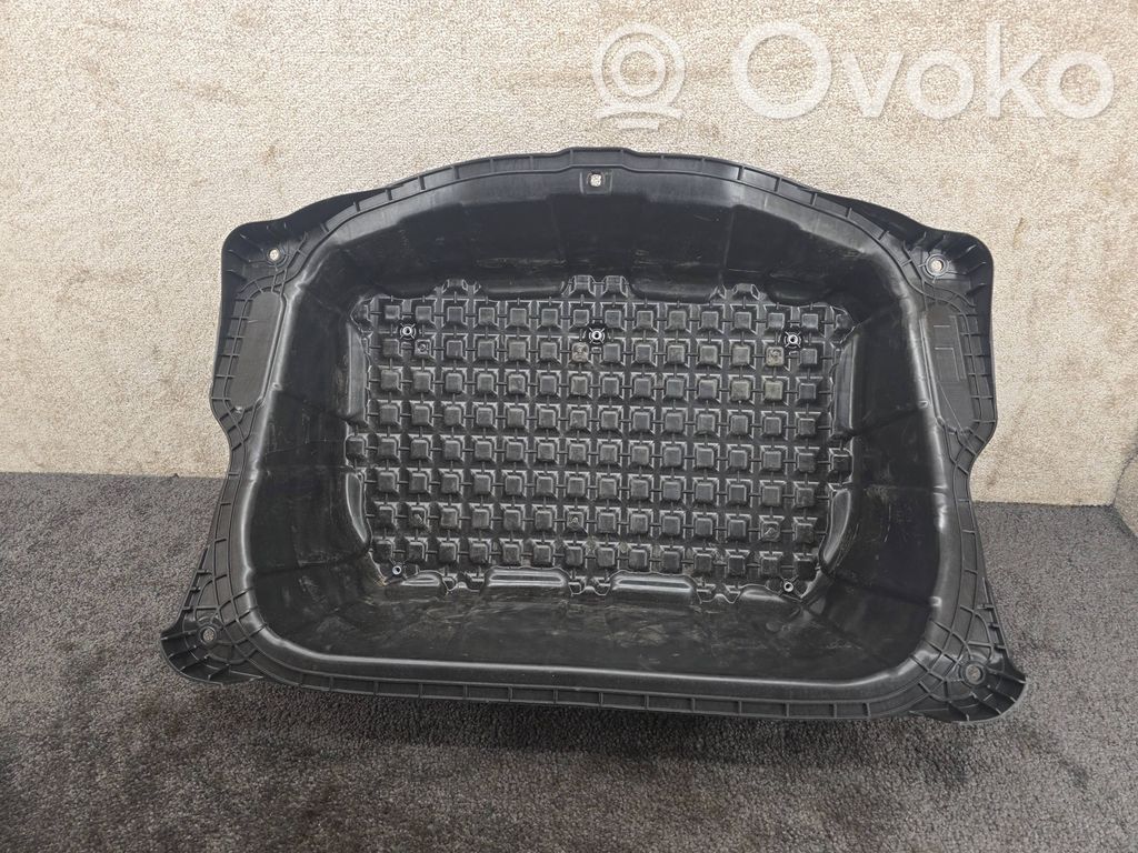 Tesla Model Y Bagažinės dugnas 