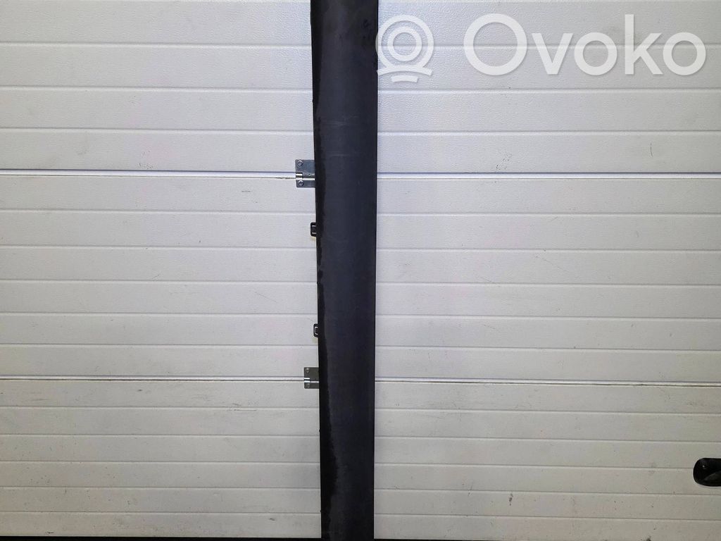 Tesla Model Y Slenkstis 