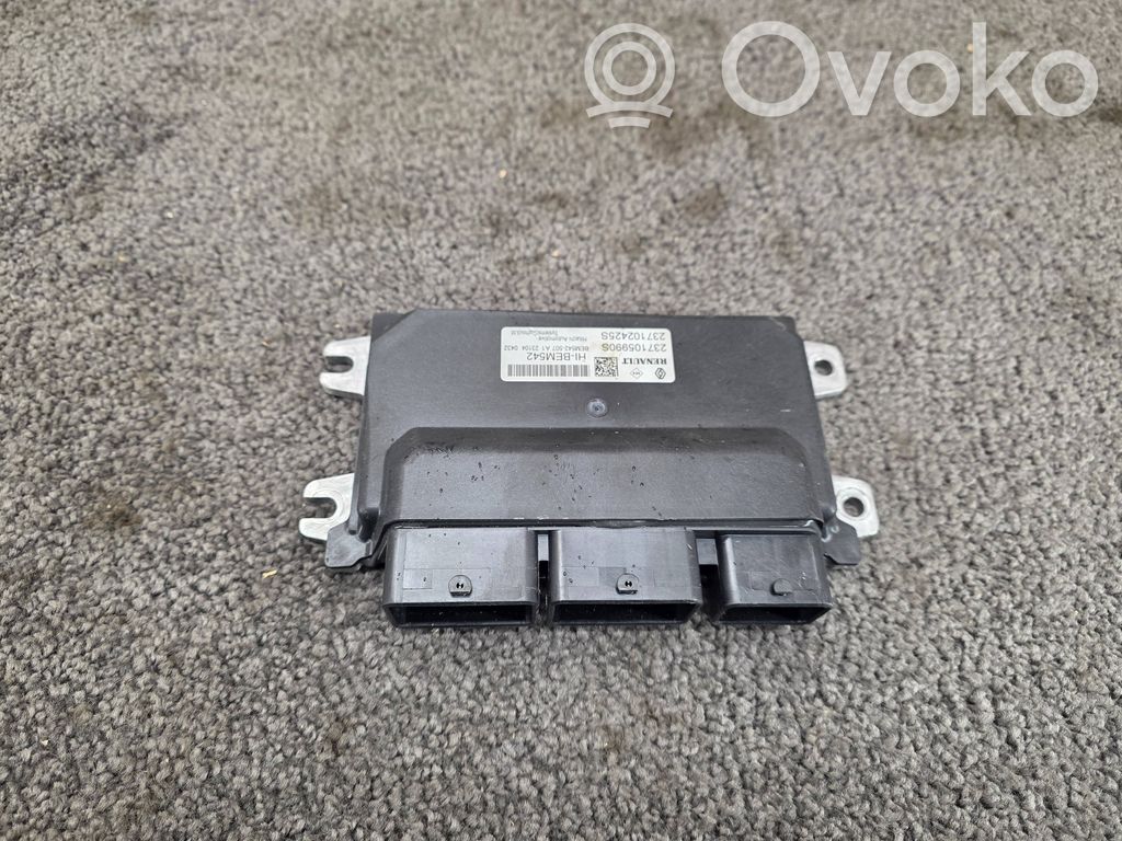 Renault Captur II Unitate/modul de control motor 