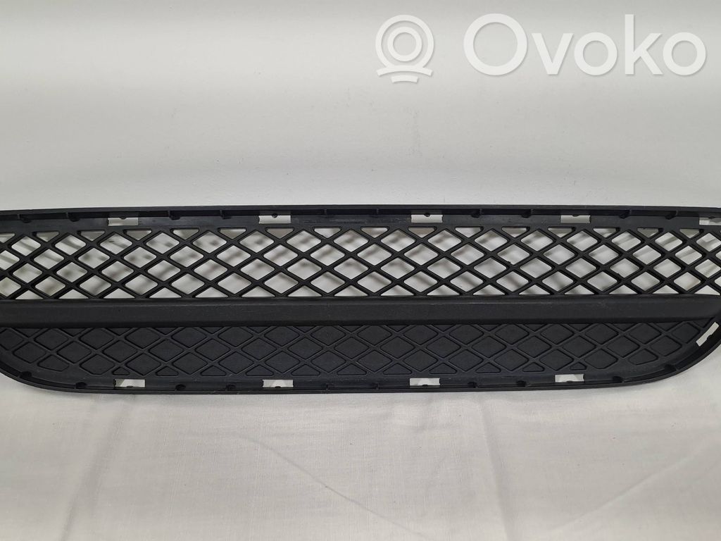 BMW 3 E90 E91 Front bumper lower grill 