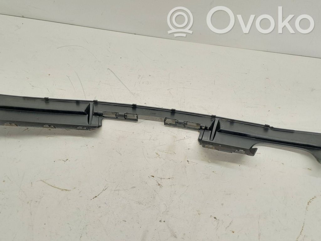 Apakšējā bampera daļa   3416235,F112,121253,DN14827