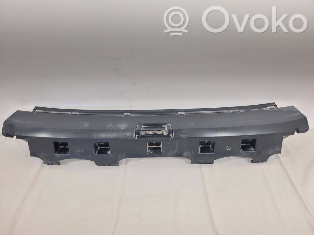 Volvo V60 Rear bumper lower part trim 