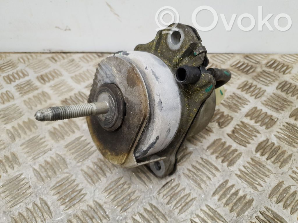 Ford Mustang VI Engine mount bracket 