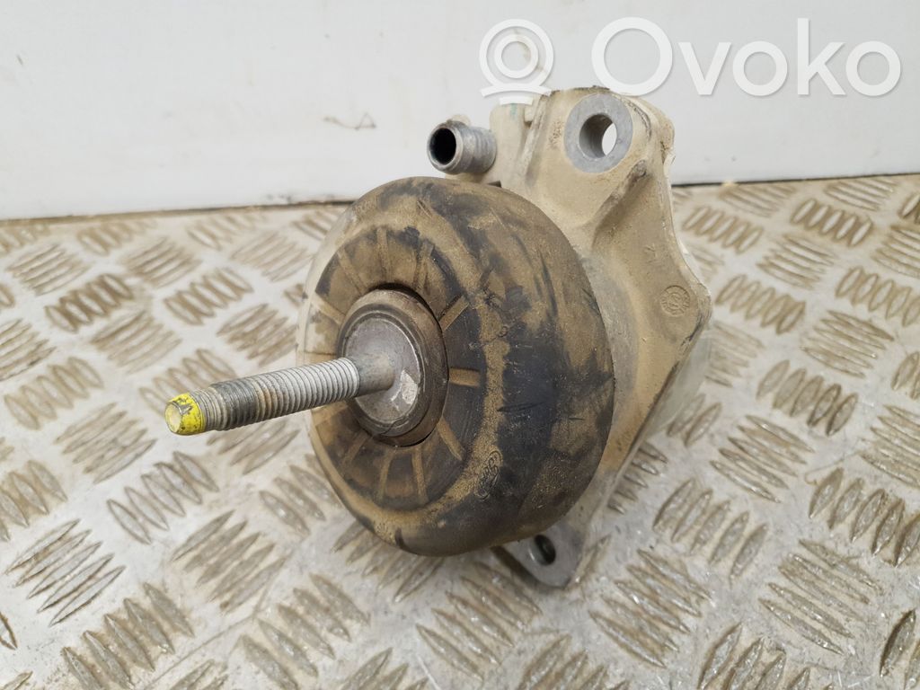 Ford Mustang VI Engine mount bracket 