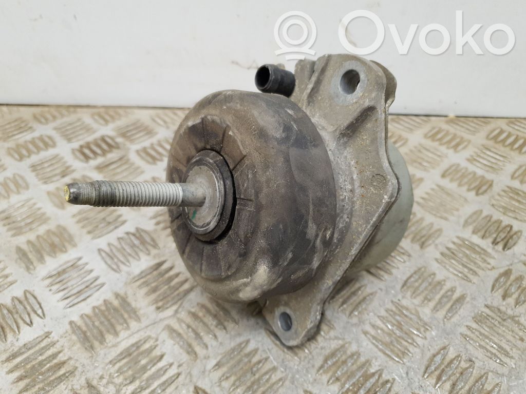 Ford Mustang VI Engine mount bracket 