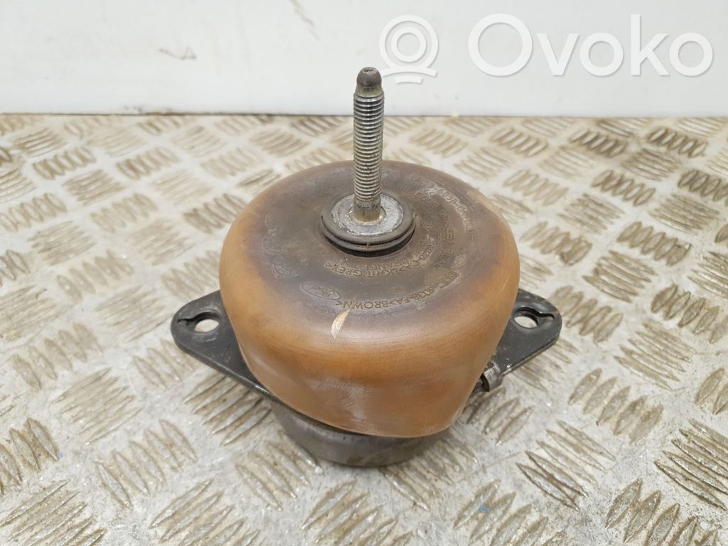 Ford Mustang VI Engine mount bracket 