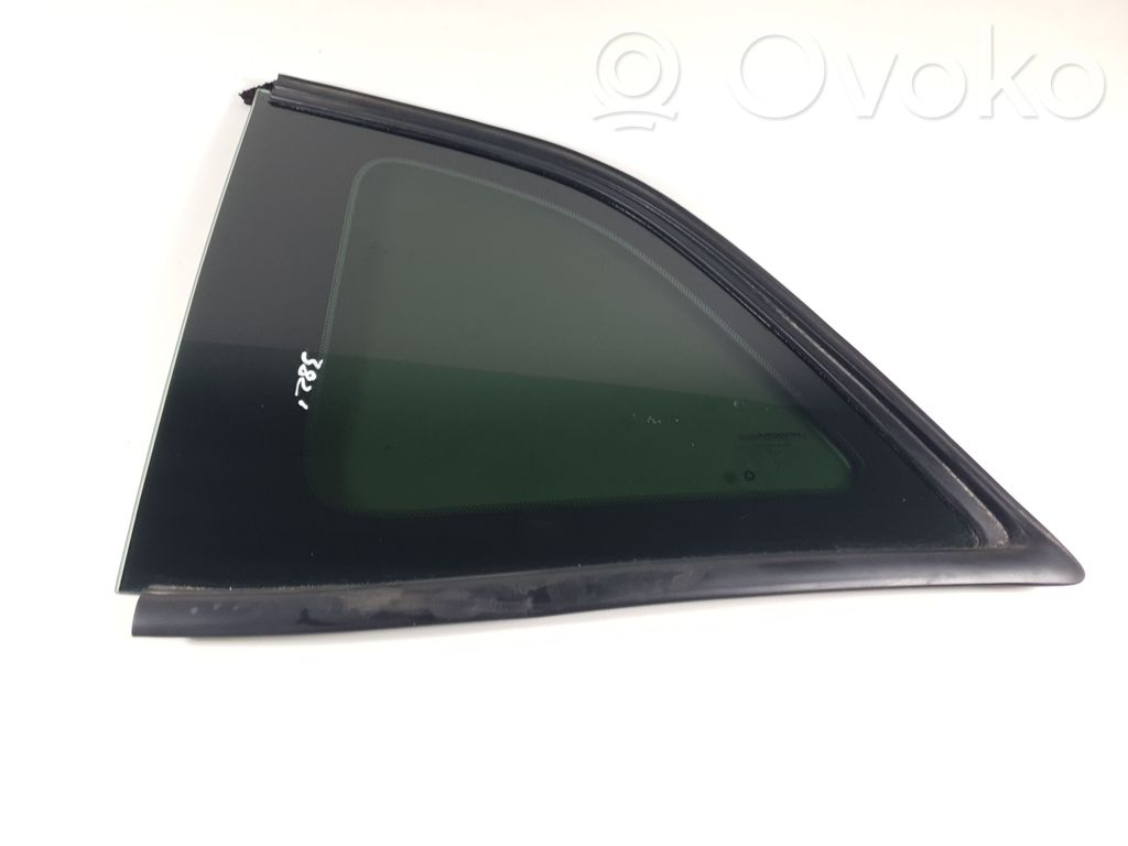 Rear side window   68234217AA