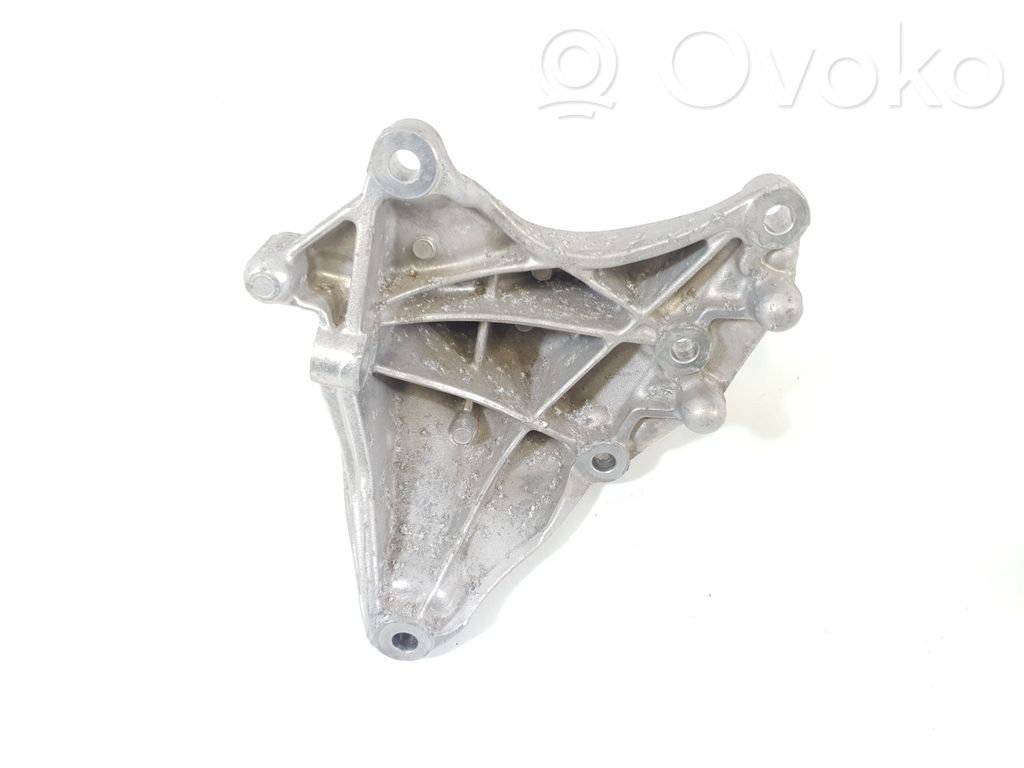 Porsche Cayman 982 Engine mounting bracket 