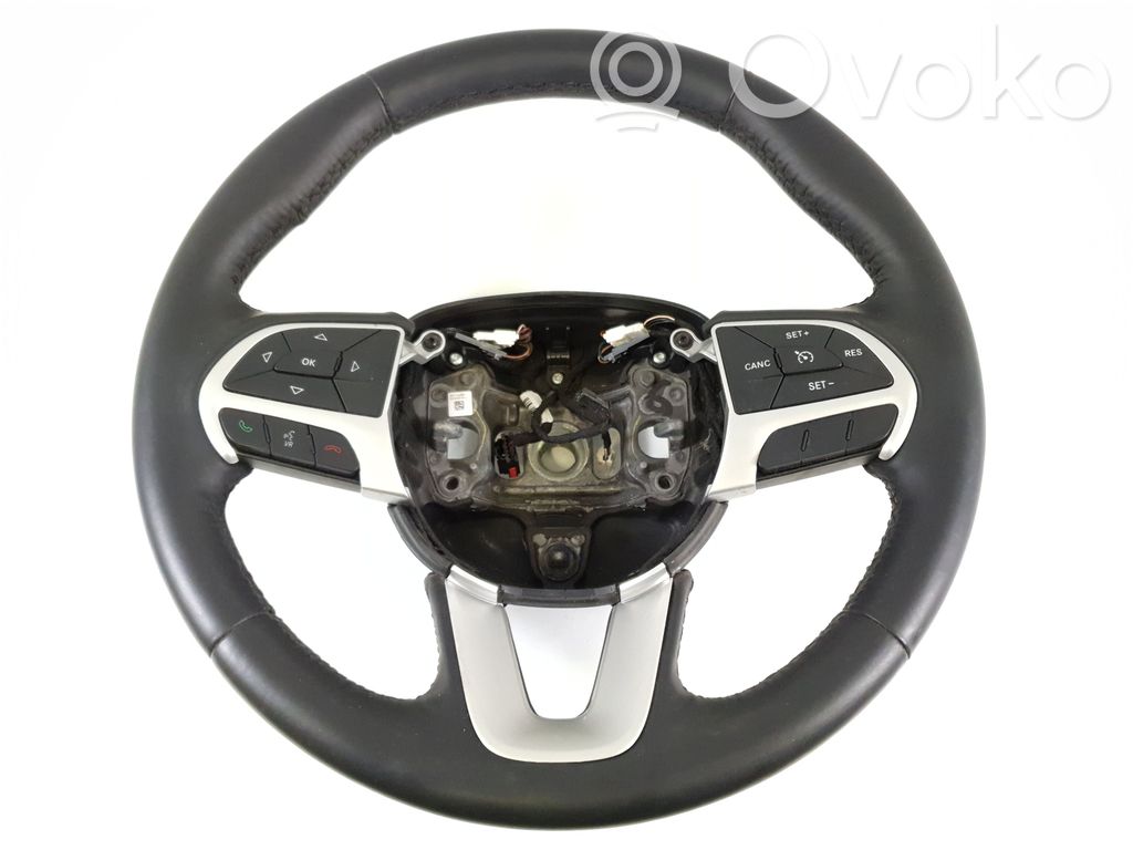 Dodge Challenger Ohjauspyörä 