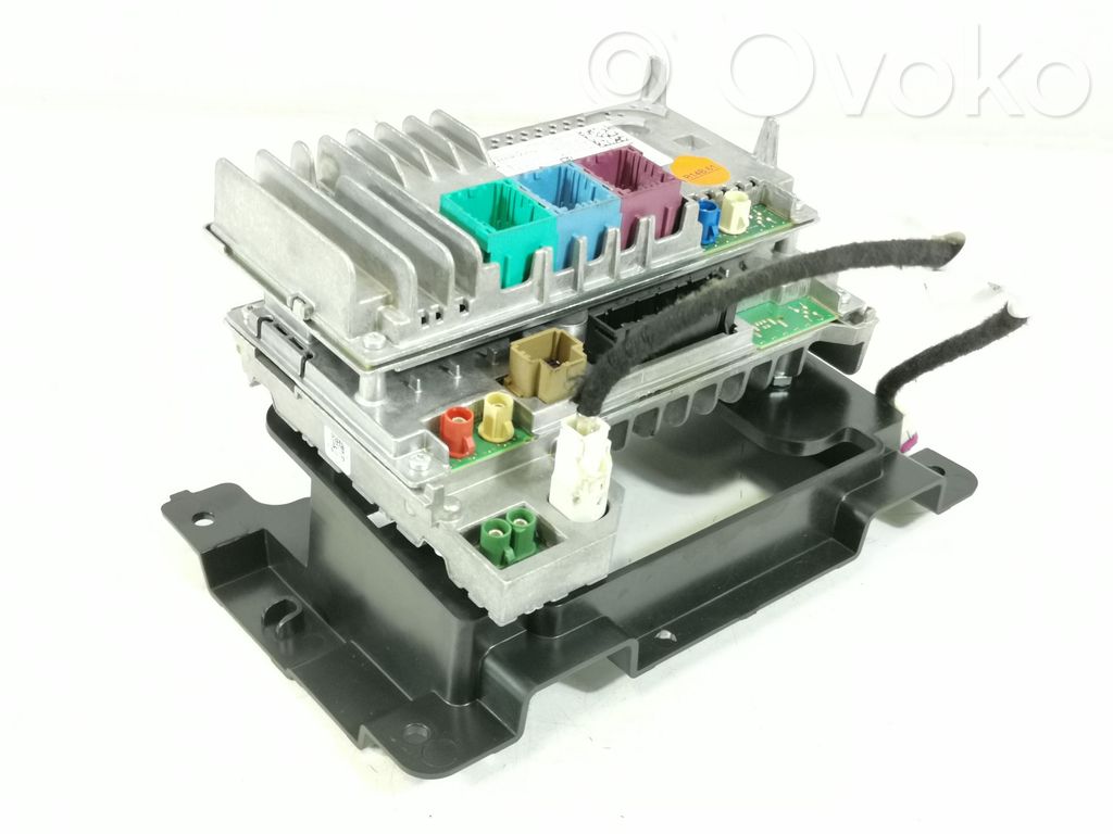 Dodge Durango III HiFi Audio sound control unit 