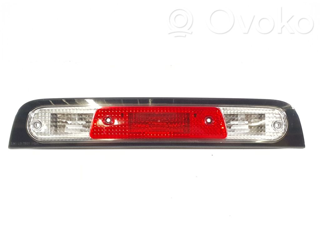 Third/center stoplight   68298380AE