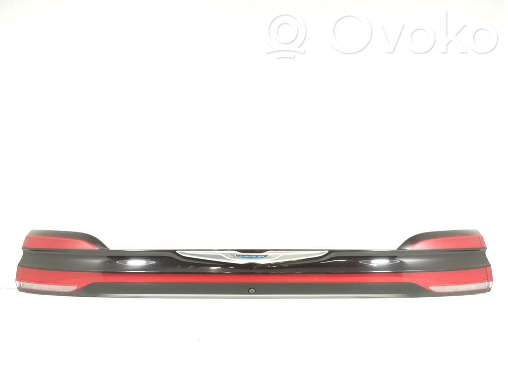 Chrysler Pacifica Tailgate rear/tail lights 