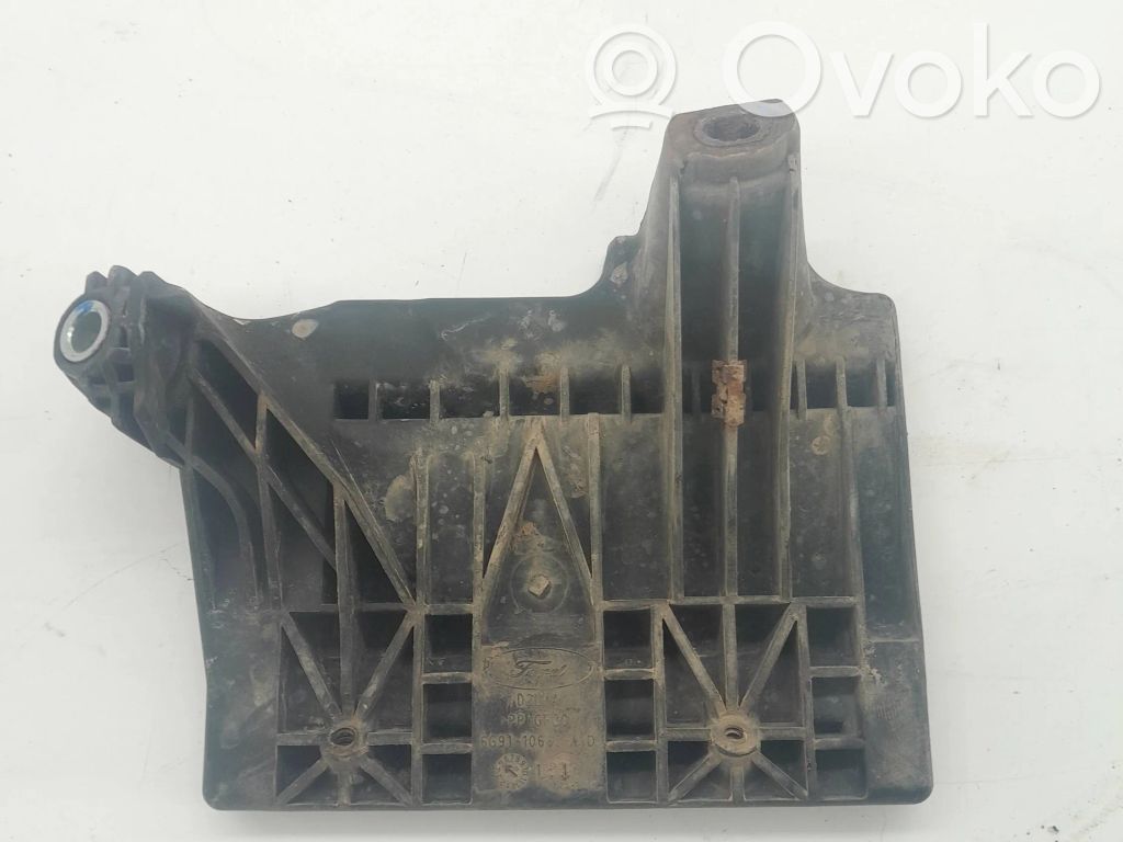 Ford Mondeo MK IV Autres pièces compartiment moteur 