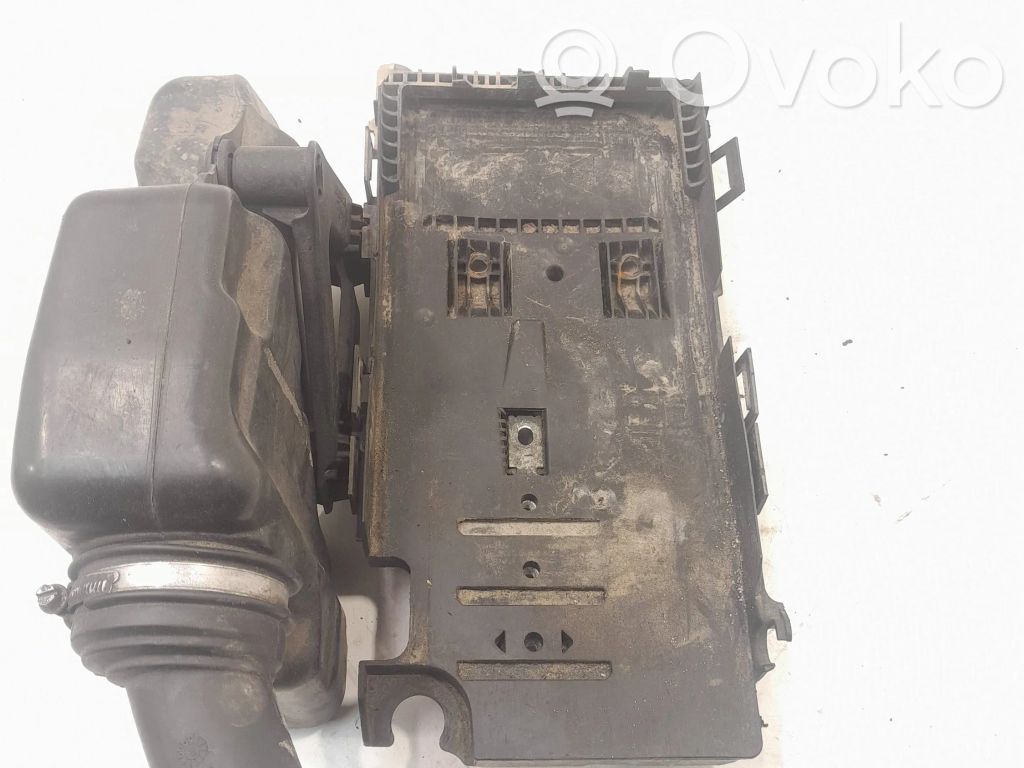 Ford Mondeo MK IV Rezonator admisie 