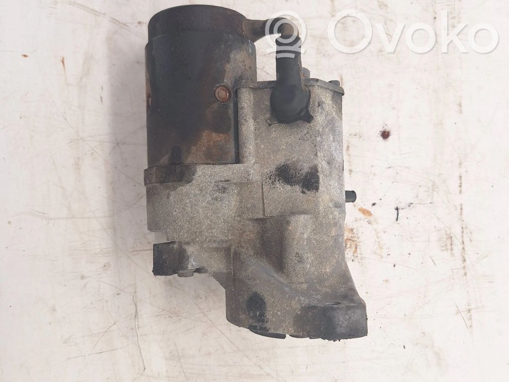 Toyota Corolla Verso E121 Starteris 