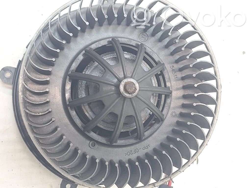 BMW 7 E65 E66 Mazā radiatora ventilators 