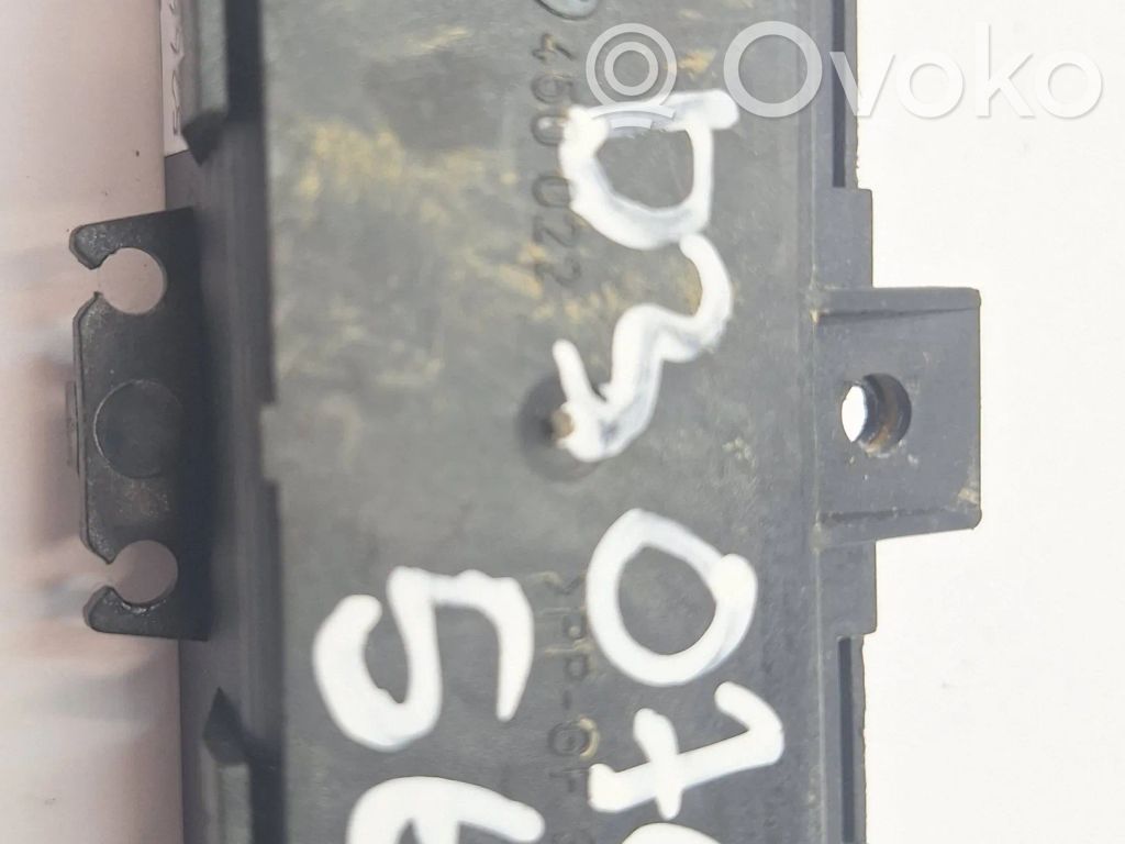 Audi A8 S8 D3 4E Cita veida sensors 