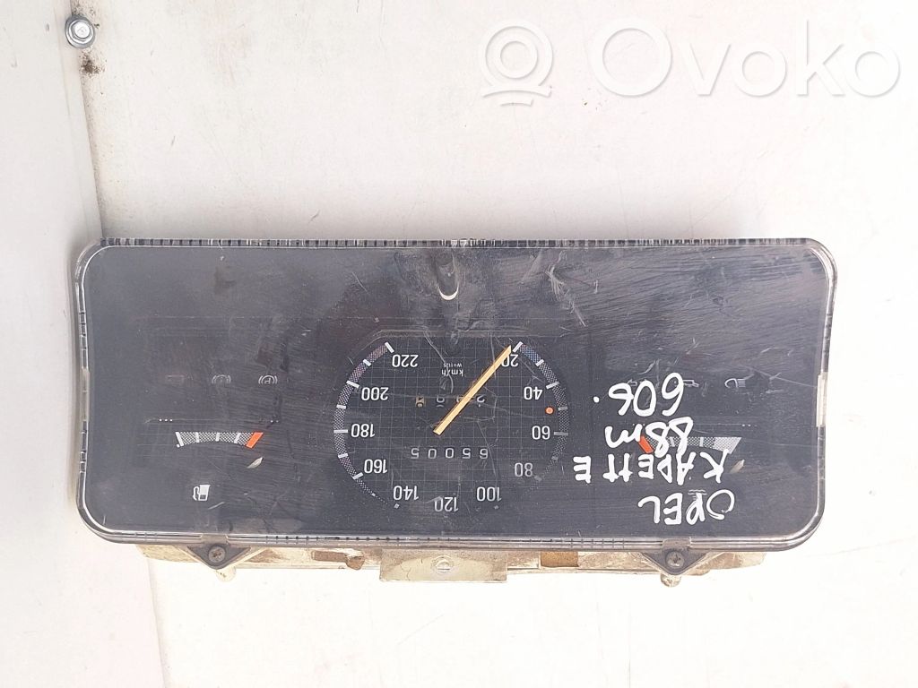 Opel Ascona C Speedometer (instrument cluster) 