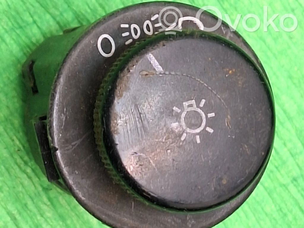 Opel Kadett D Light switch 