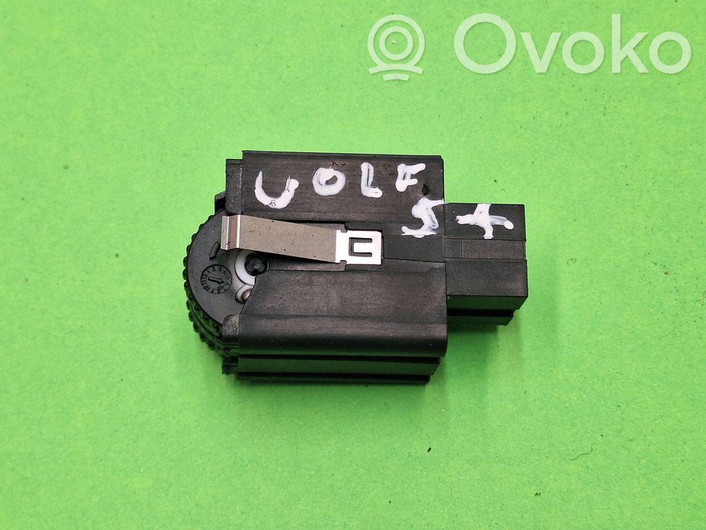 Volkswagen Golf Plus Headlight level height control switch 
