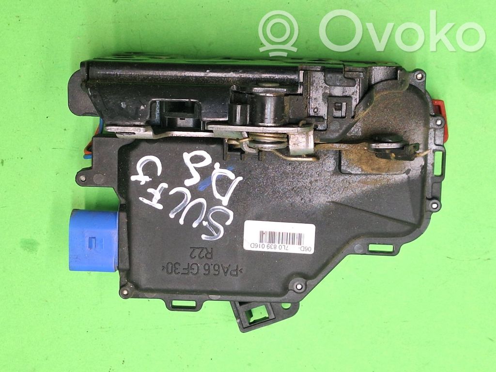 Volkswagen Golf V Zamek drzwi tylnych 