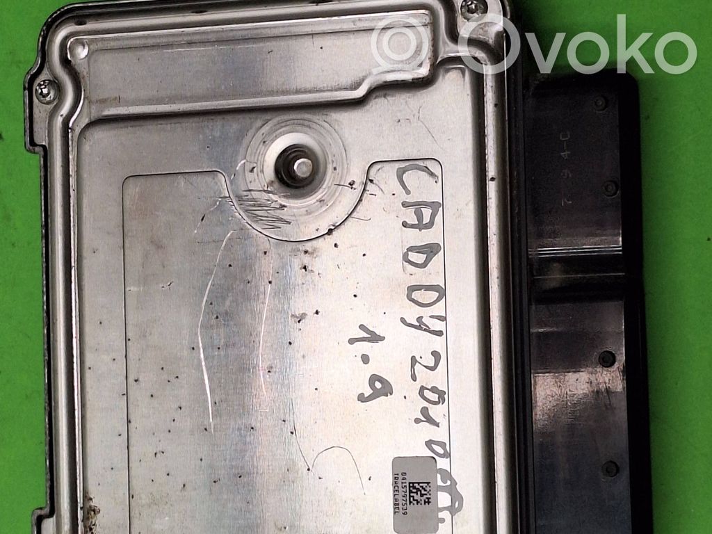 Volkswagen Caddy Engine control unit/module 