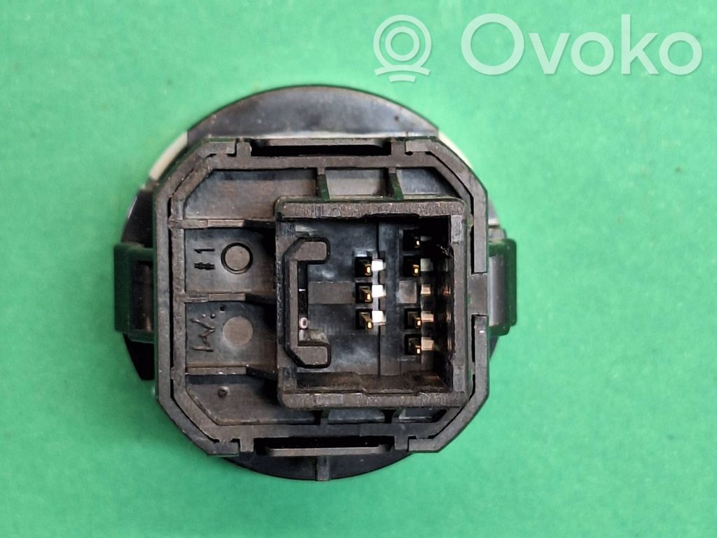 Mitsubishi Outlander Other switches/knobs/shifts 