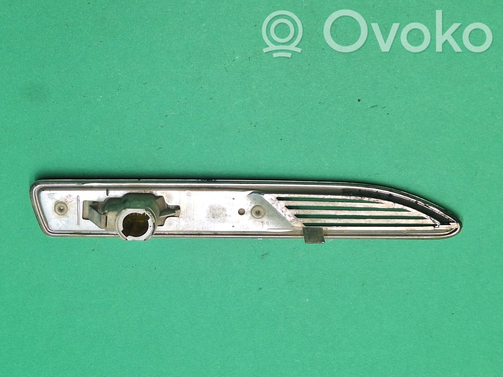 Ford Mondeo MK IV Seitenblinker 