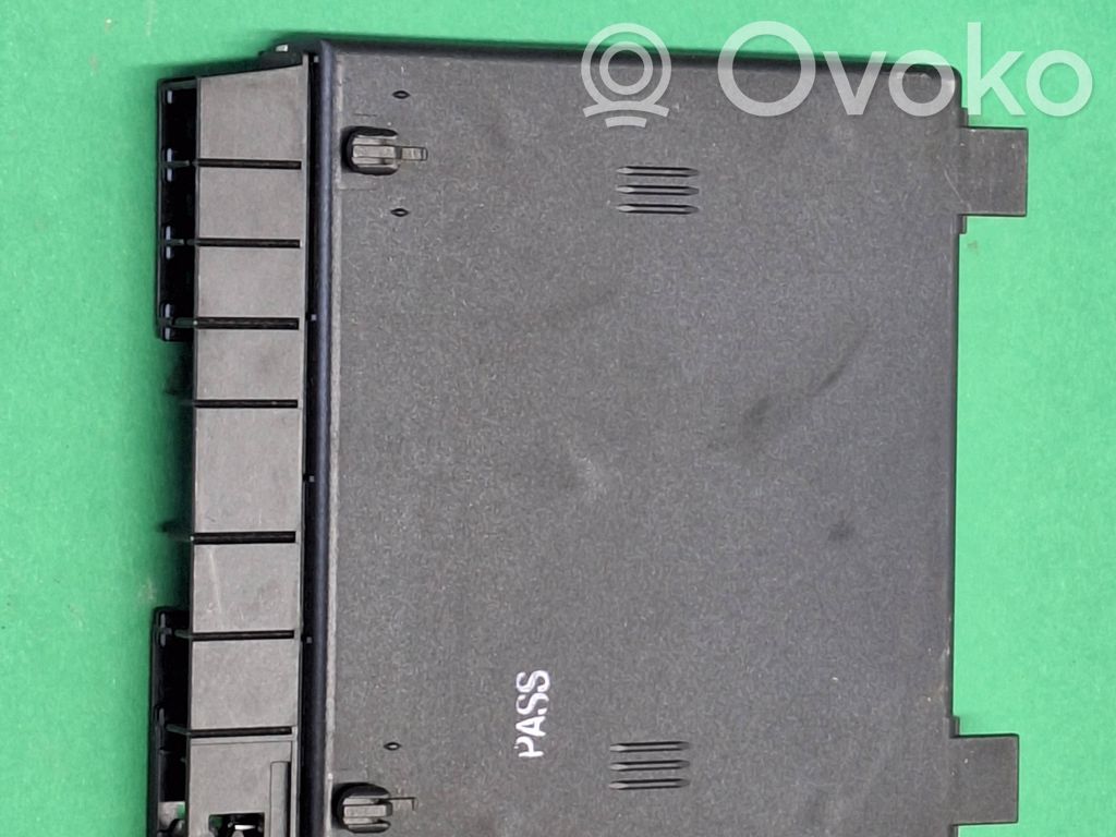 BMW 5 E60 E61 Sēdekļa vadības modulis 