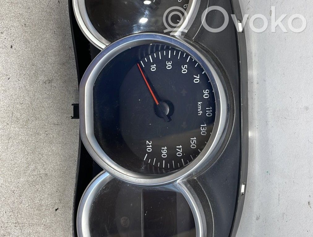 Dacia Sandero Speedometer (instrument cluster) 