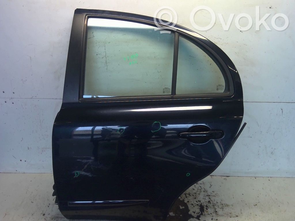 Nissan Micra Puerta trasera 