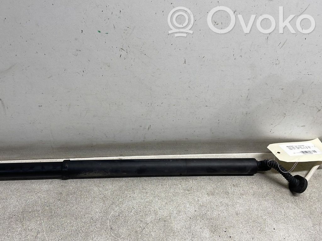 Mazda CX-30 Tailgate/trunk strut/damper 