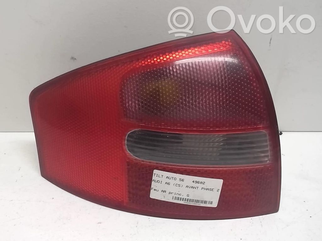 Audi A6 S6 C5 4B Lampă spate în caroserie 