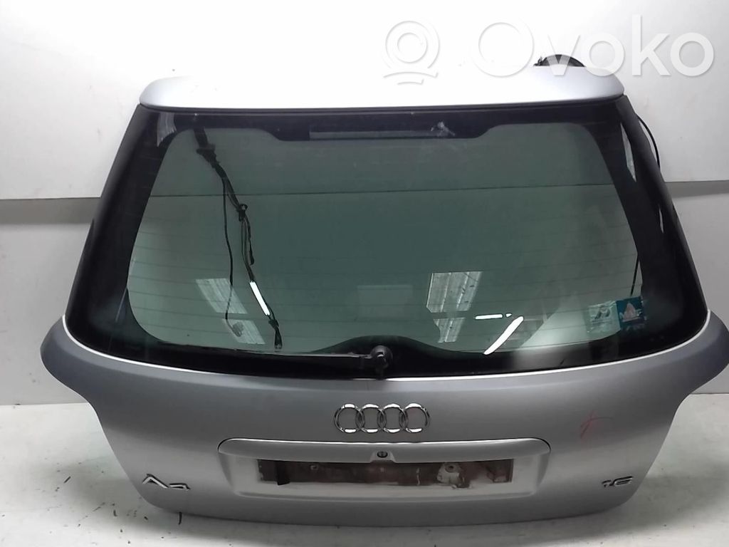 Audi A4 S4 B5 8D Puerta del maletero/compartimento de carga 